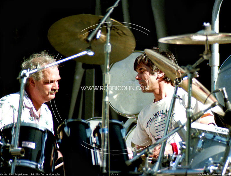 Billy Kreutzman, Mickey Hart - April 30, 1988